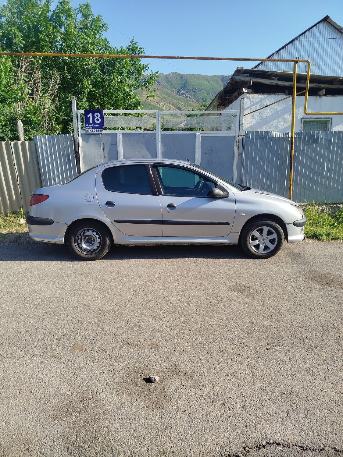 Продается Пежо 206