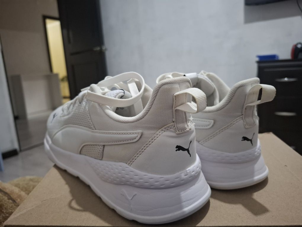 кроссовки Puma белые