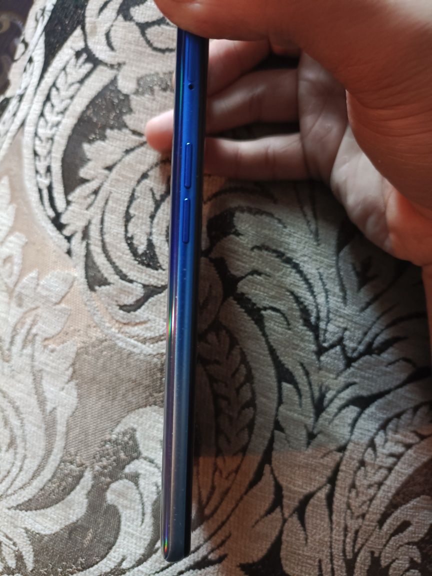 срочно продаю Oppo a54