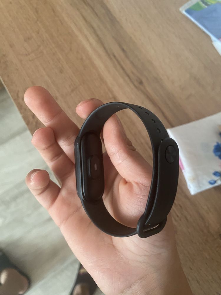 Продам часы  в хорошом состояние