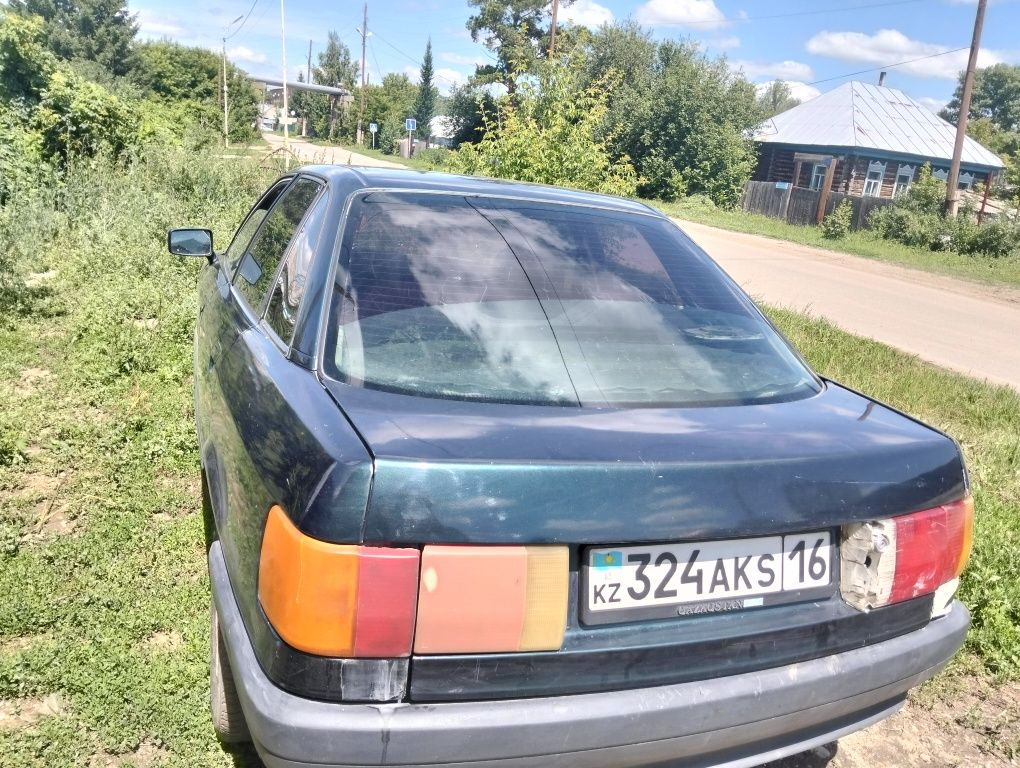 Ауди 80б3 продается.