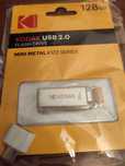 Продаю флешку 128гб