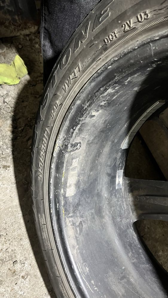 Продаю диск комплект R17