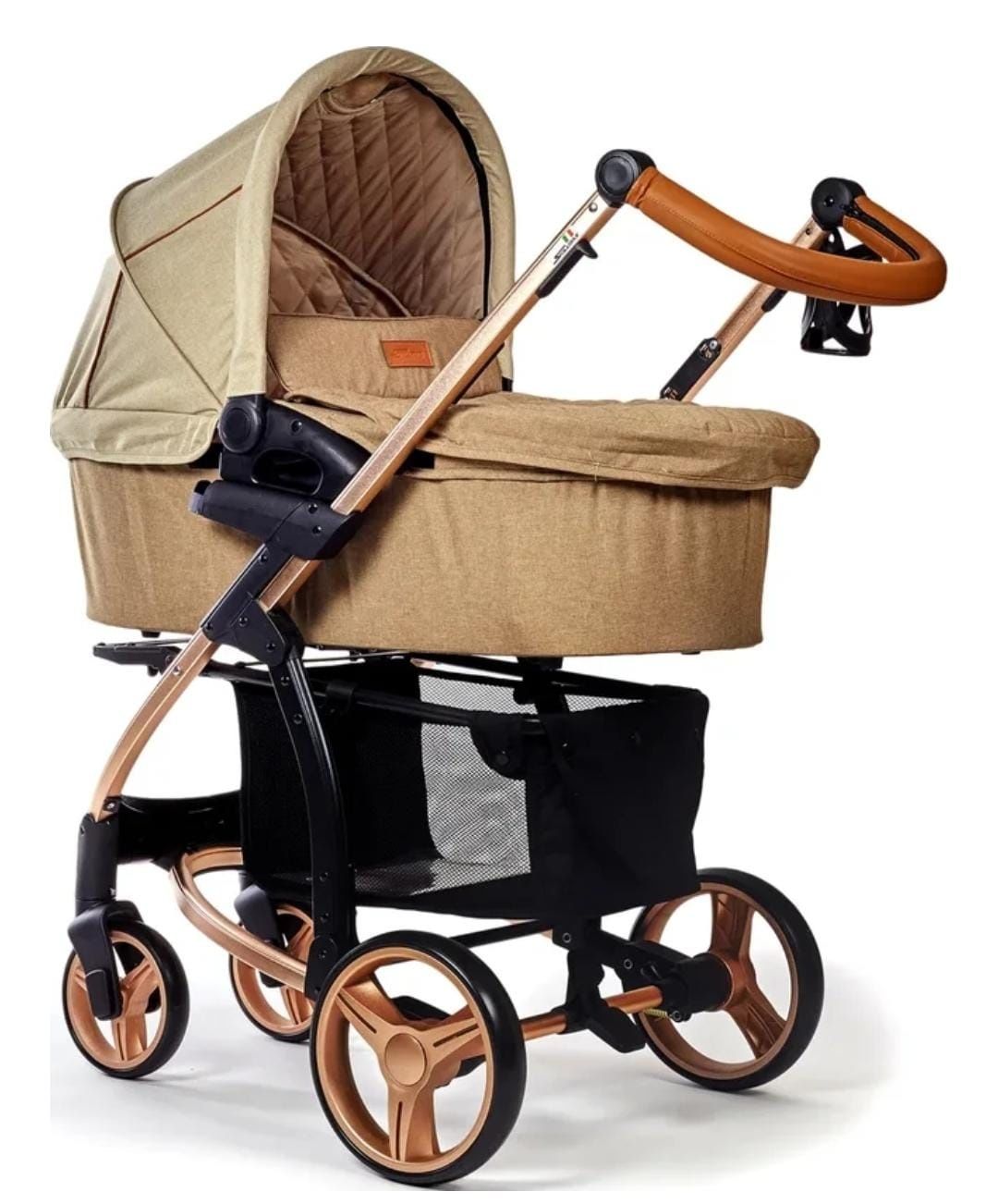 Коляска Skilmax (Скилмакс) , 3.в1, в отл.сост.Пакет вещей и др в дар