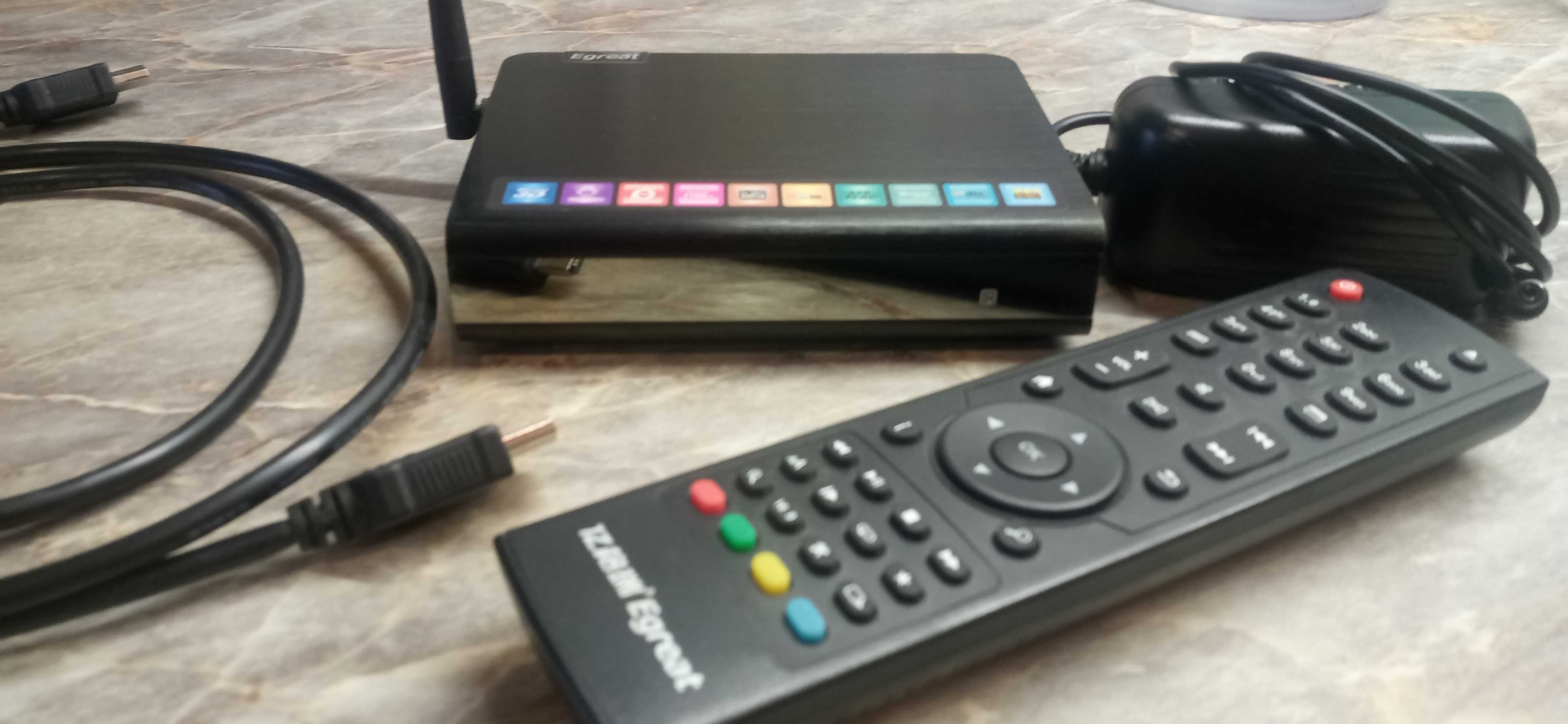Dune HD TV-102 медиаплеер и медиаплеер Egreat R6S WIFI