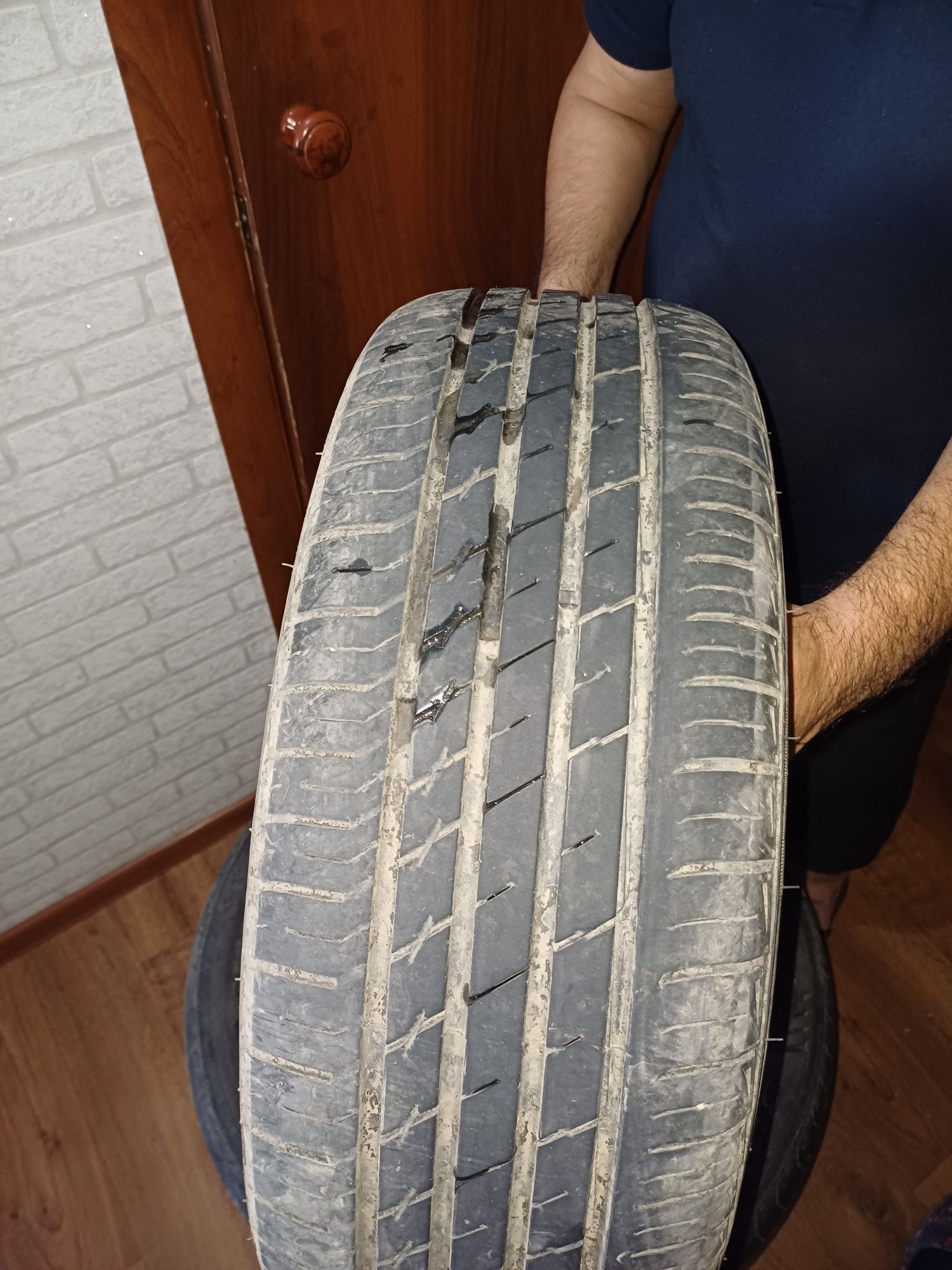 Продам шины летние