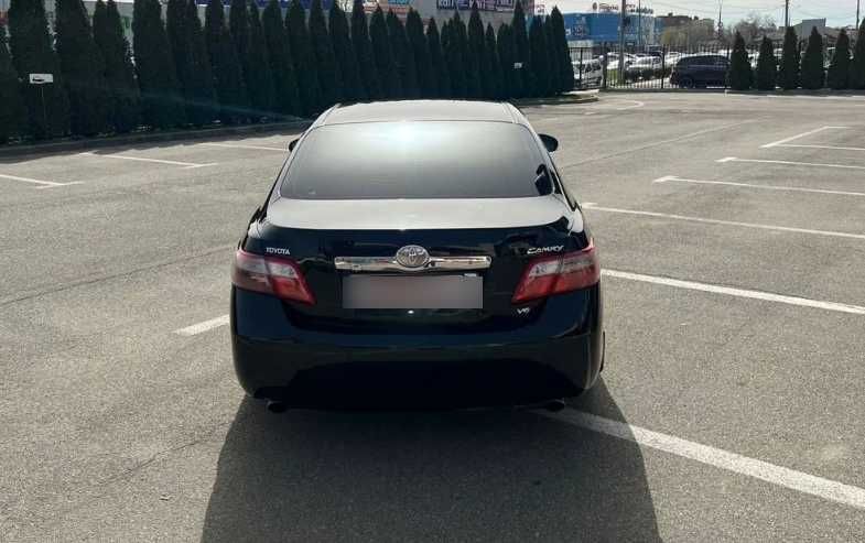 Продам Toyota Camry, 2010