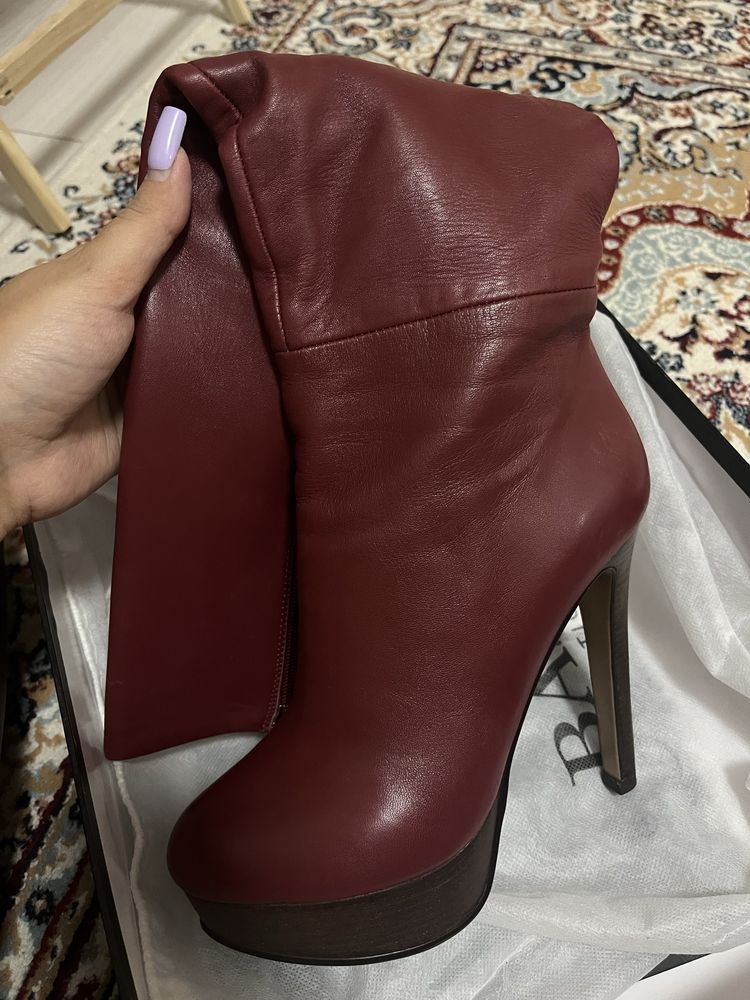 Срочно продам Сапоги
