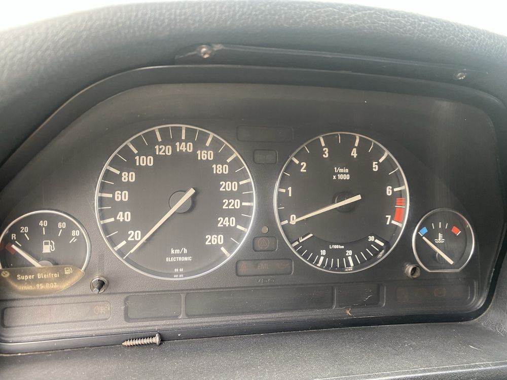 Разбор Е34  разбор BMW Бмв