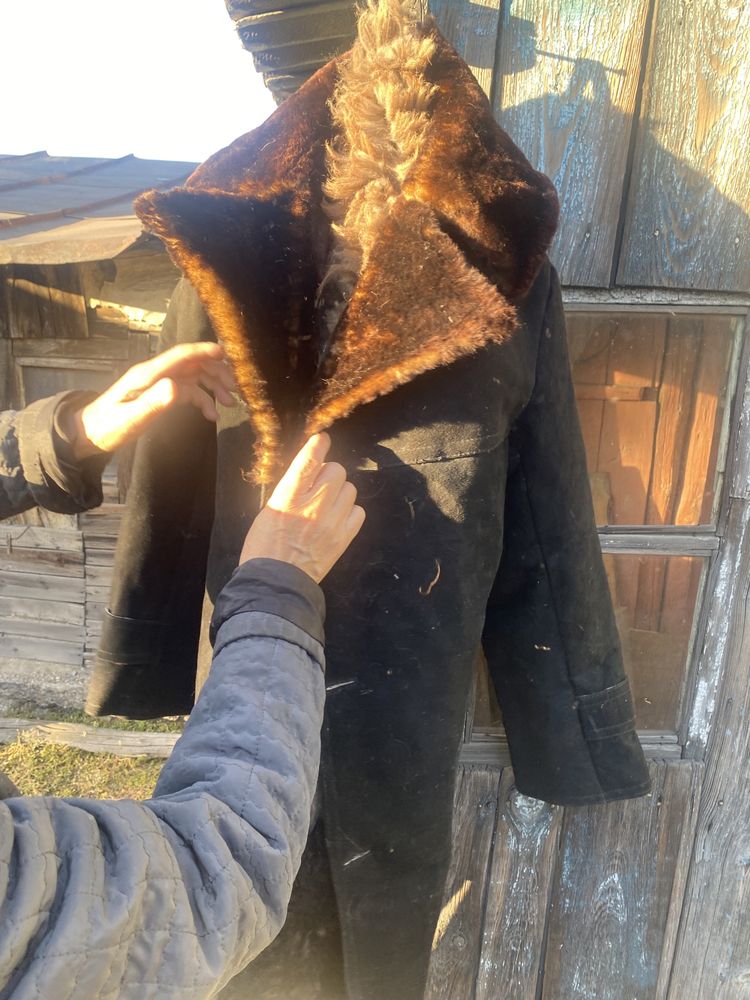 Продам дублёнку и искуственную шубу ,советских времён