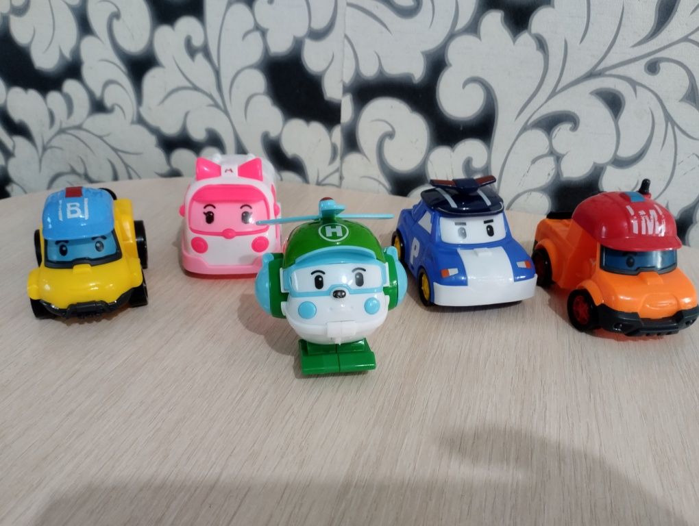 Игрушки Робокар Поли