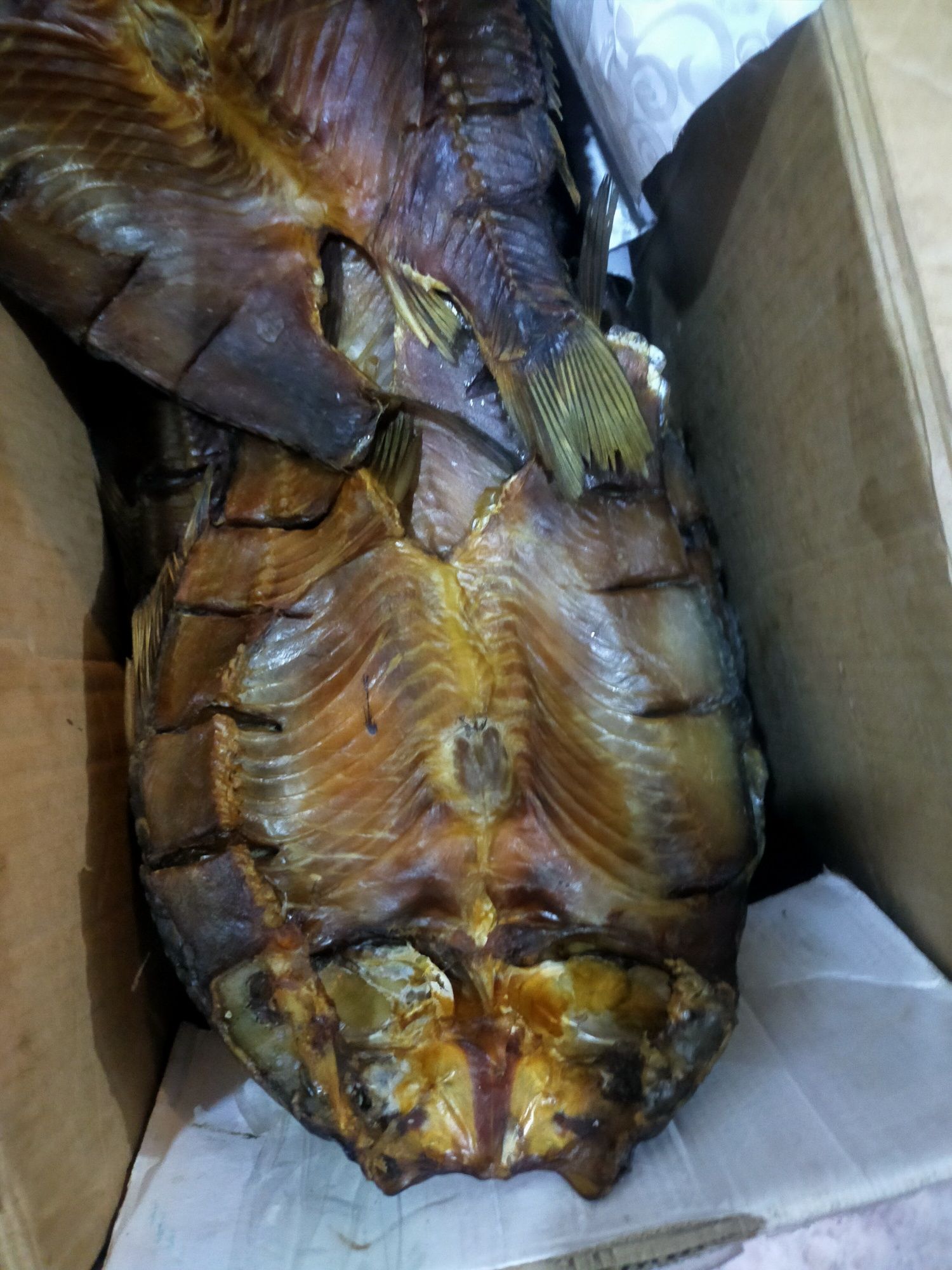 Продам. Копченая рыба. Вкусная.