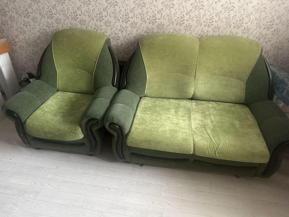 Продам диван+кресло
