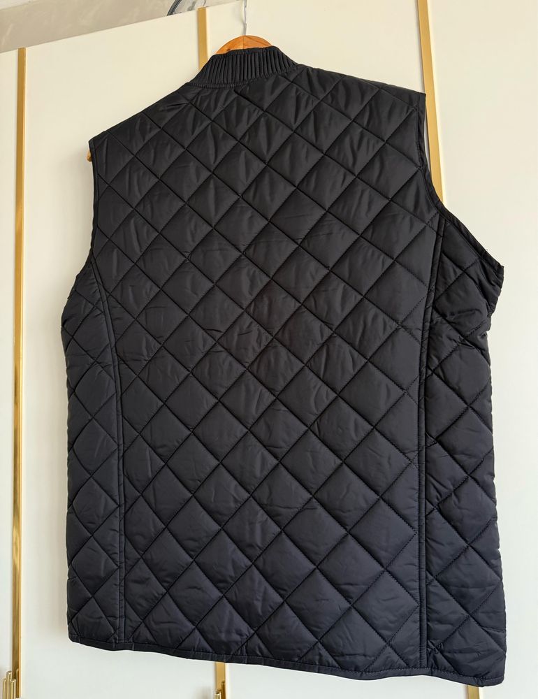 Безрукавка Brioni, новая р. 52 (XL)