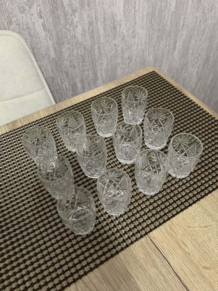 Рюмки хрусталь 12 шт