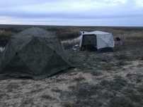 Палатка туристическая зеленая. Большая