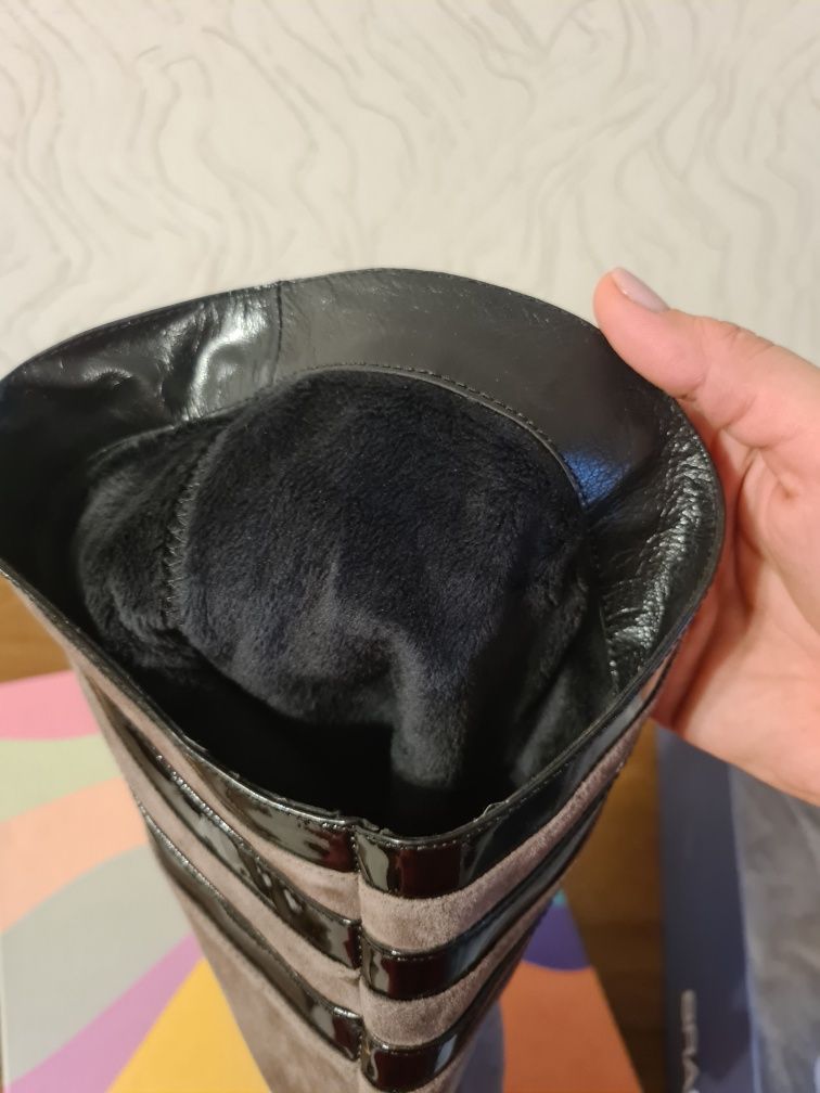 Новые сапоги демисезонные из натуральной замши Braska (оригинал, 40 р