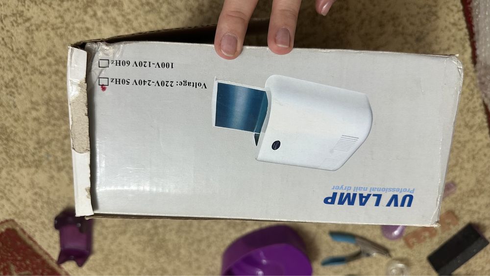 Продам лампу для маникюра