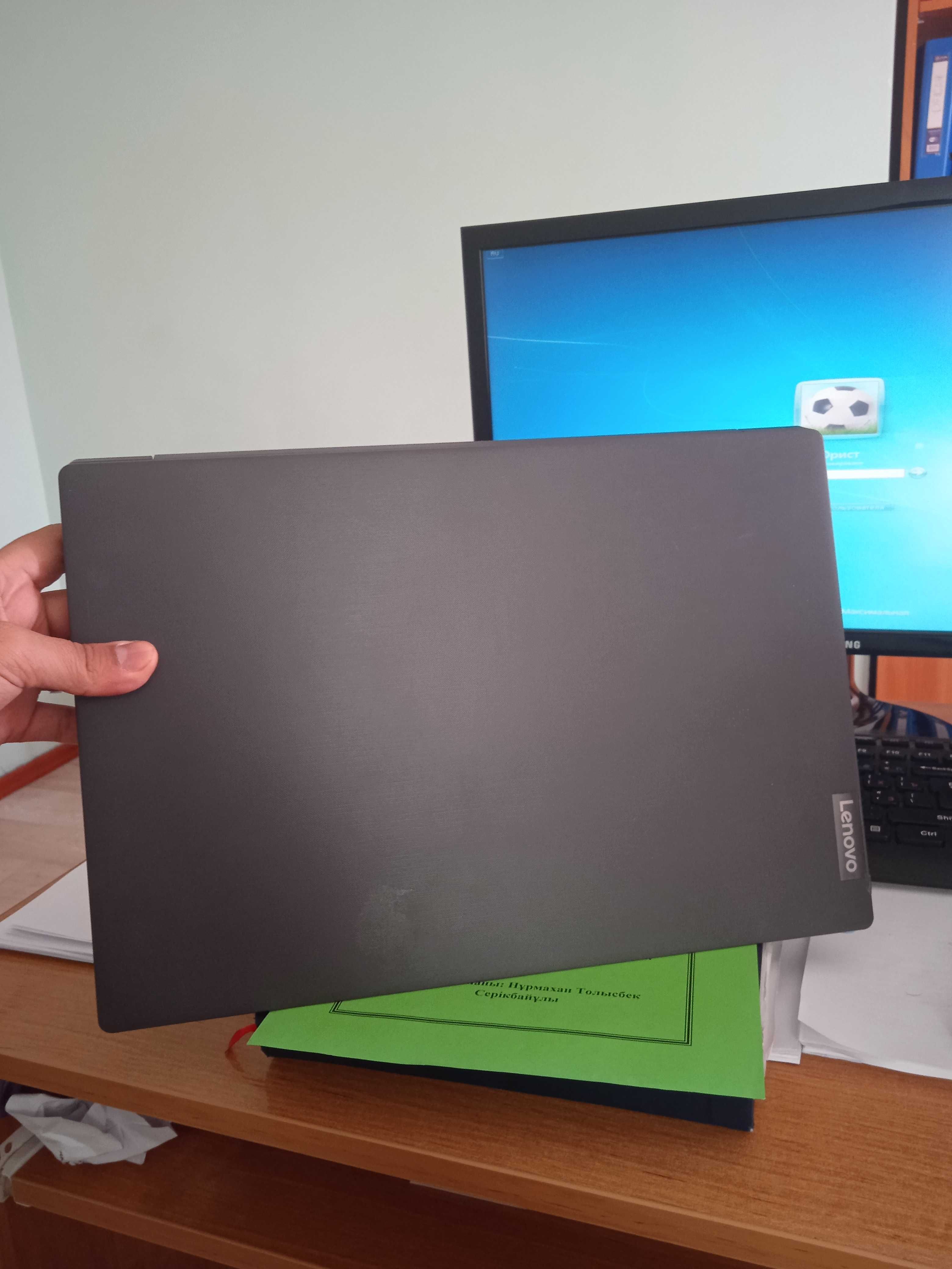Ноутбук lenovo жаксы жасап тур