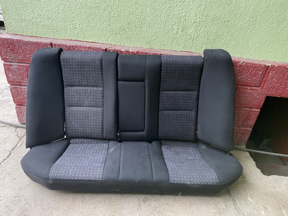 салон на  мерседес W202 сешка в отличном состояний