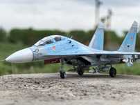 Модель самолёта СУ-27УБ масштаб 1/48