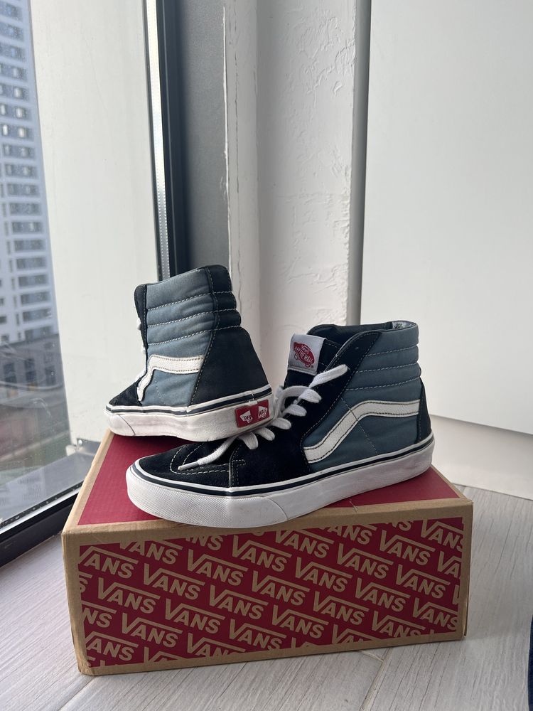 КЕДЫ VANS! Унисекс, продаю дешево, 100% оригинал! Хорошее состояние