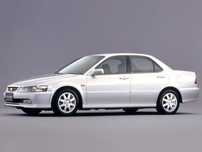 Бампер Honda Accord