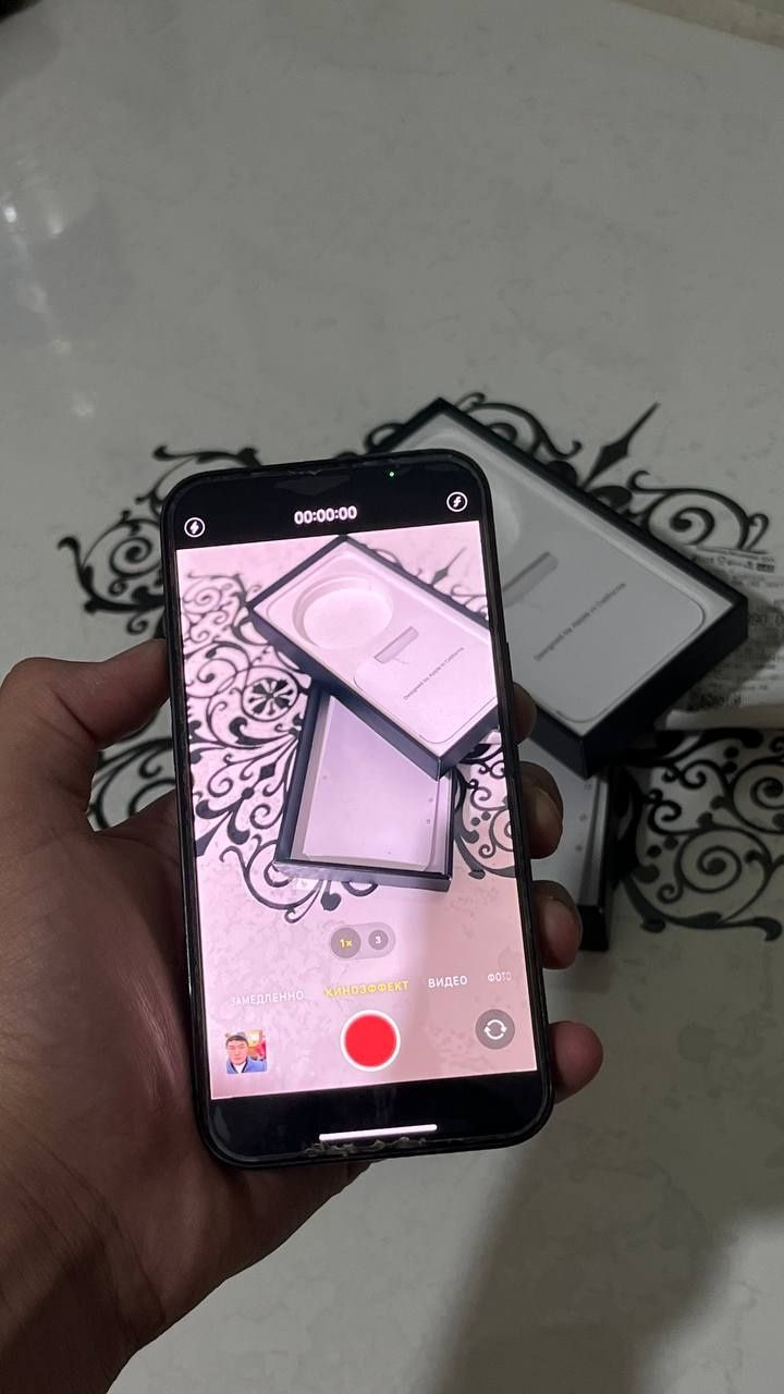 Продам IPhone 13 pro 128gb