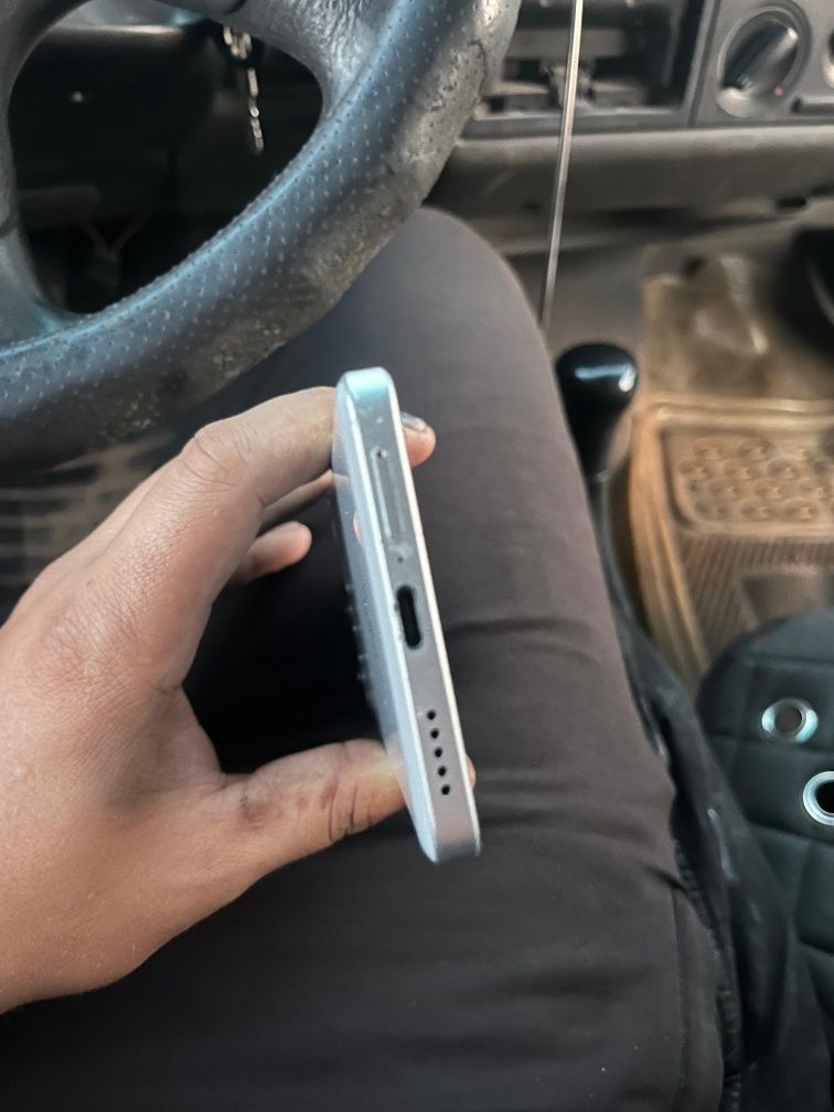 Poko x6 pro в хорошем состоянии