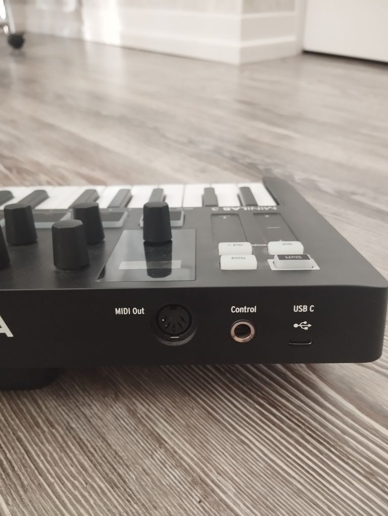 Arturia Minilab 3 Black
