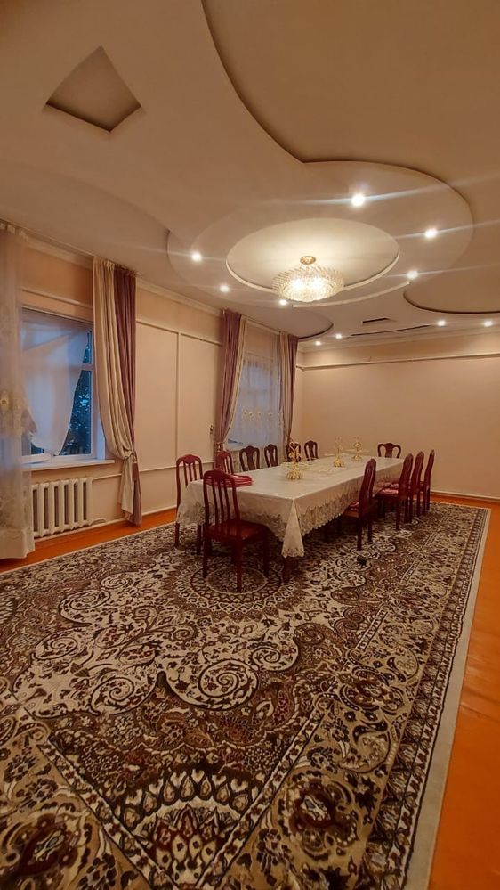 Үй сатылады үлкен үй