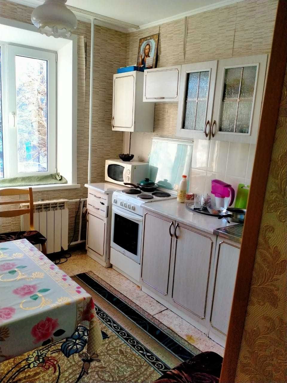 Продам 1 комн кв 19 мкр