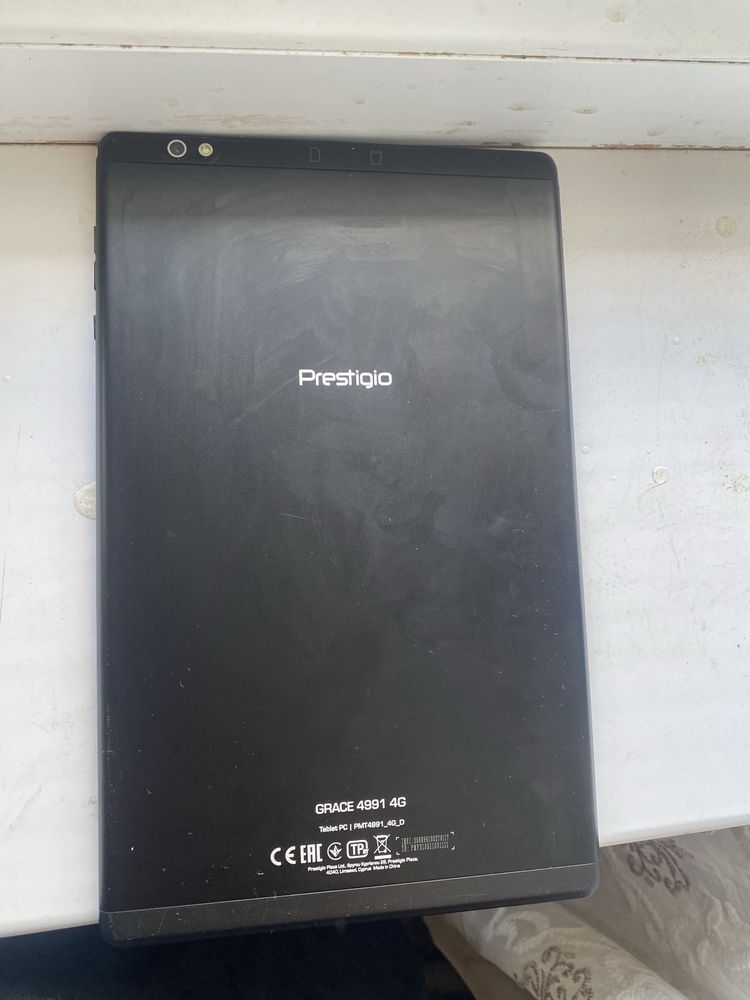 Пленшет Prestigio