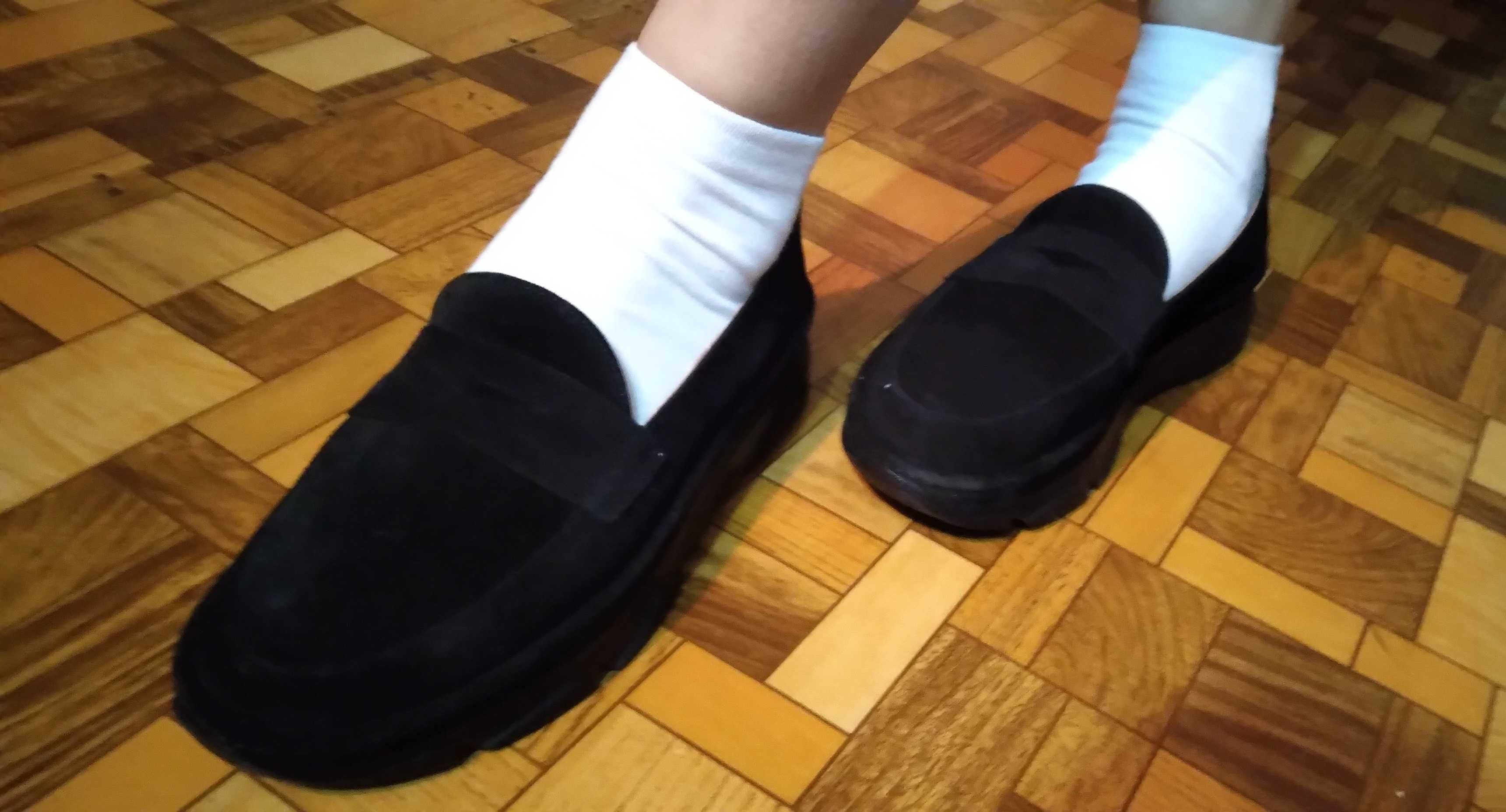Женские лоферы замшевые
