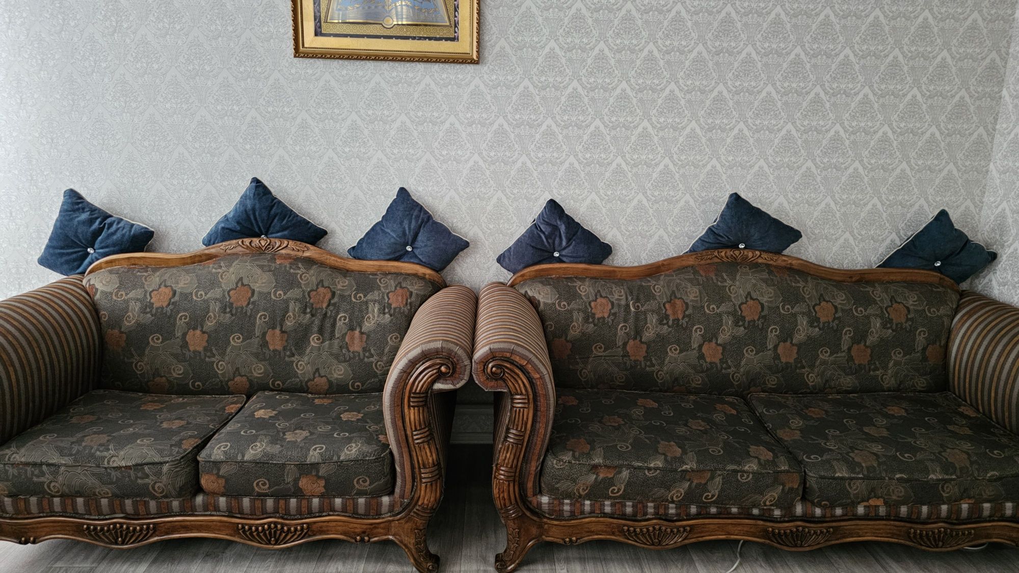 2 Дивана с креслом