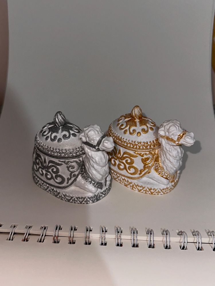Тойбастар шкатулки из гипса
