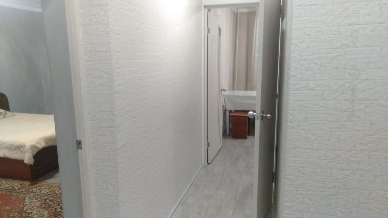 Сдам почасно посуточно 1,2 ком. Автовокзал,центре,ЦУМ,площадь,уйгурке