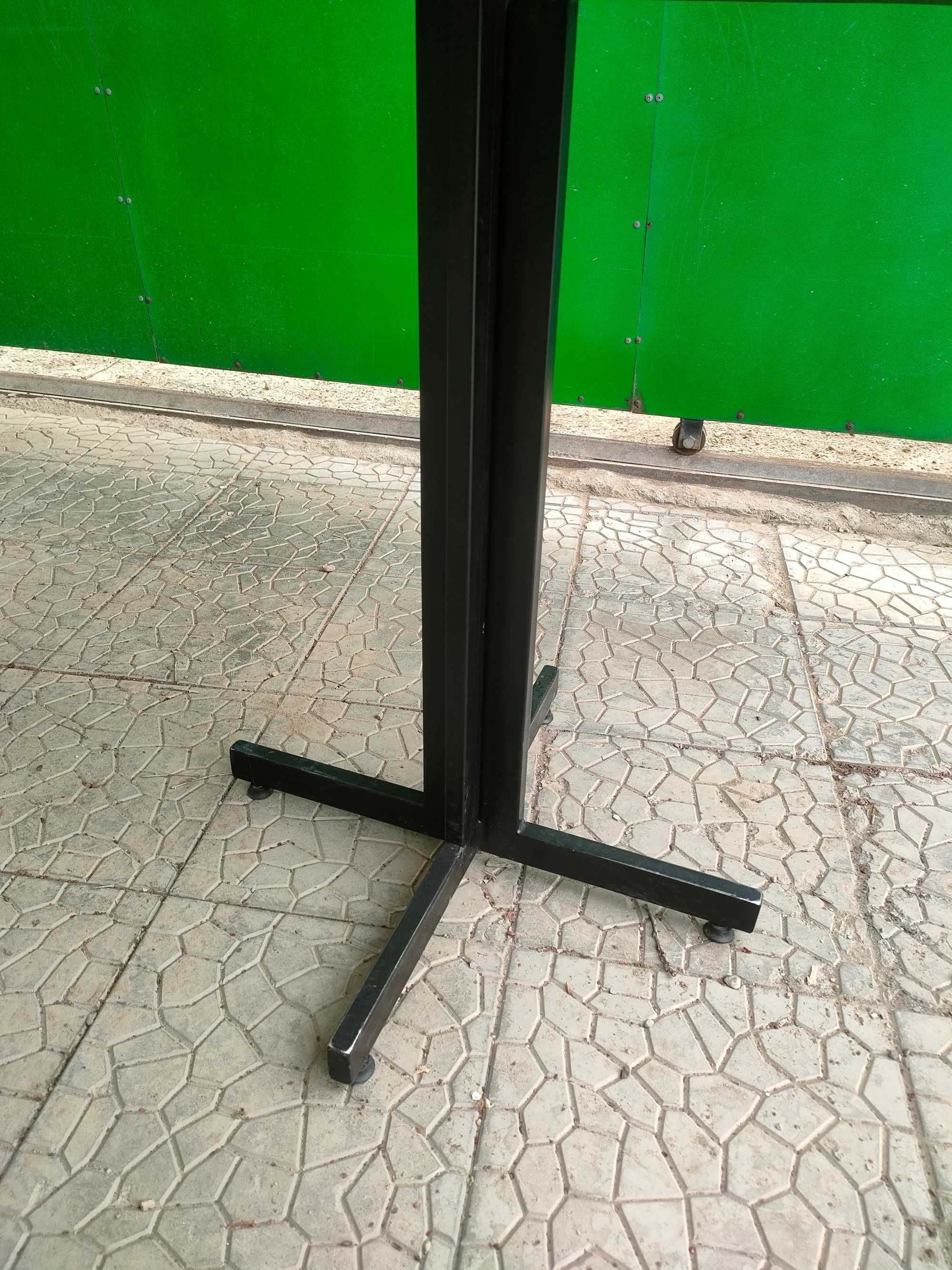 Столы 60*60 см бу