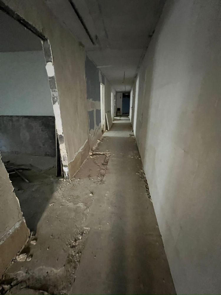 Сдается в аренду помещение (цокольный этаж), 272 м2.