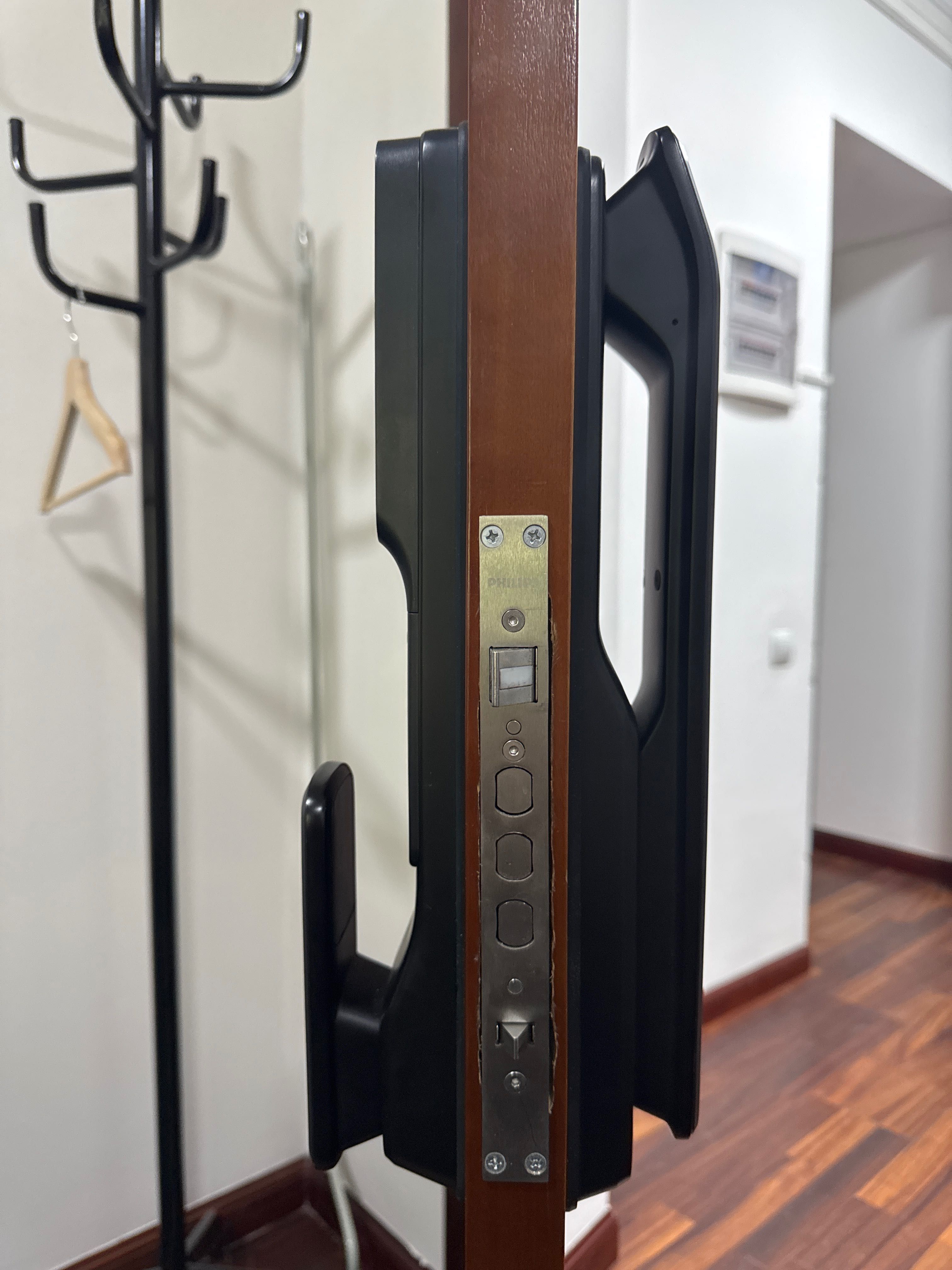 Продам электронный замок Philips в максимальной комплектации!