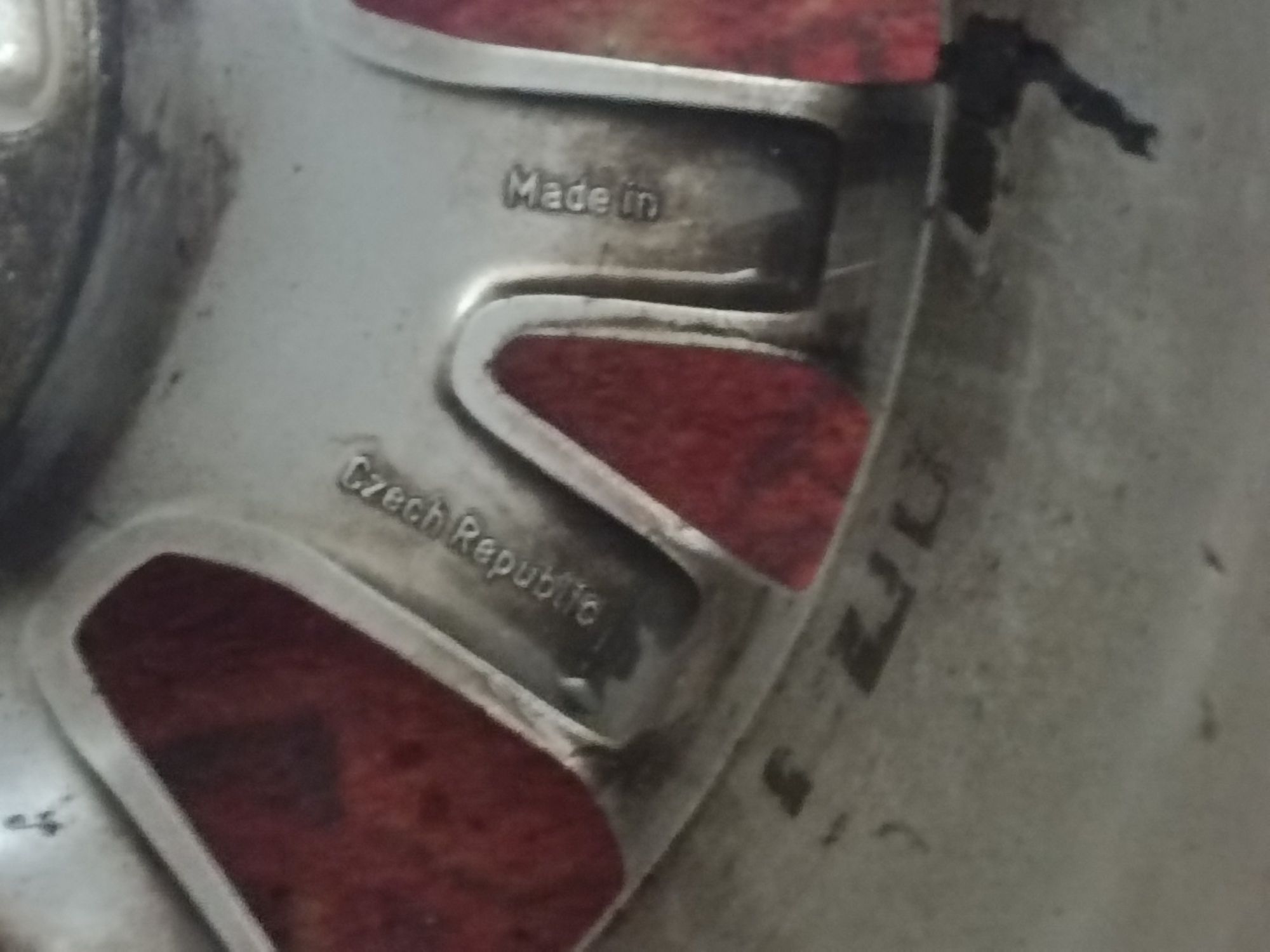 Продам диски титановые 16