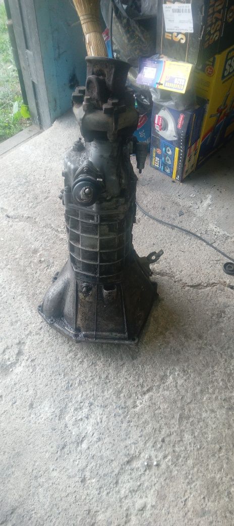 Продам коробку переключения передач, классика.