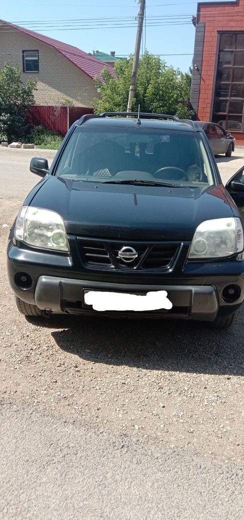 Продам Nissan x-trail t30 2002 год газ бензин