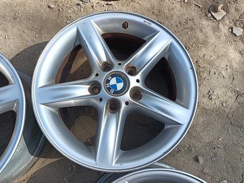 Продам оригинальные легкосплавные диски на автомашину БМВ 3