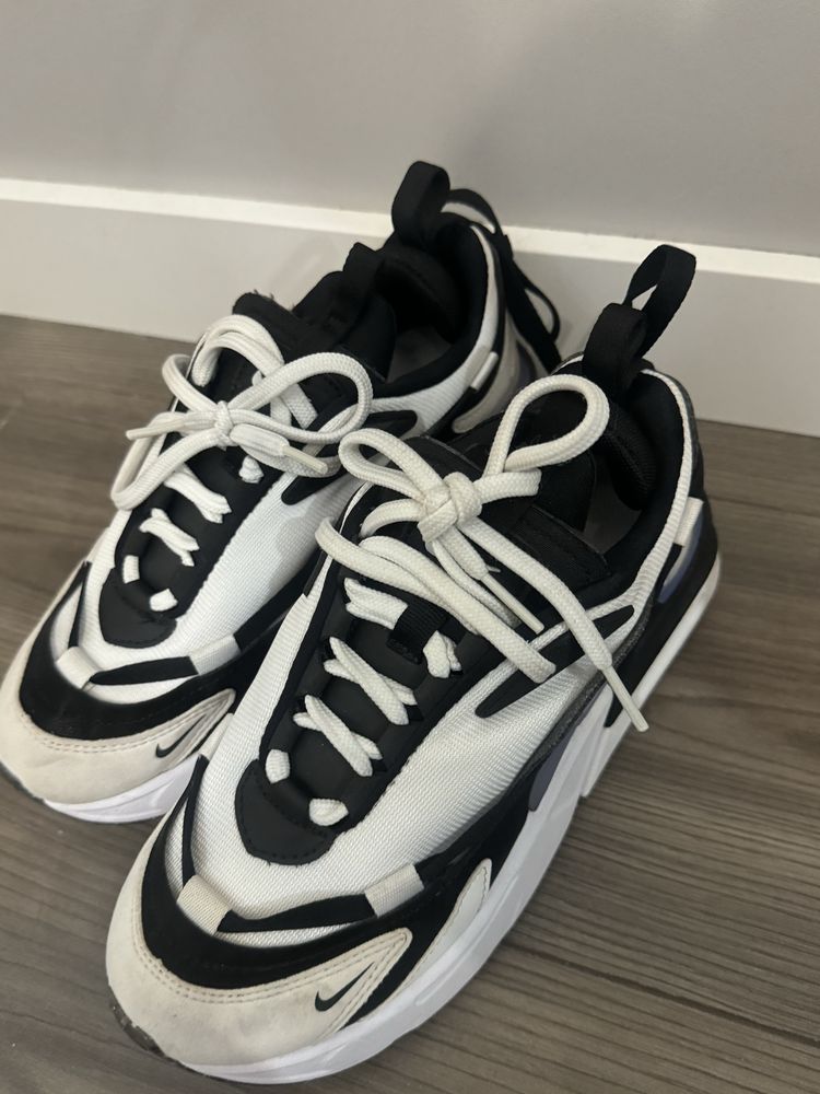 кроссовки nike air max furyosa
