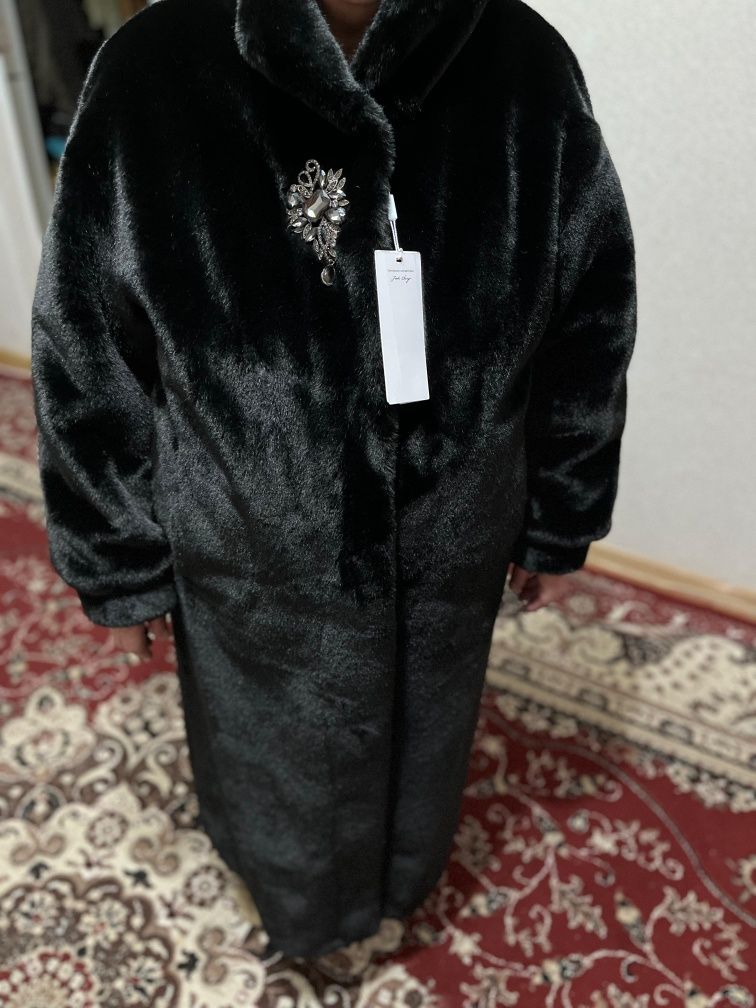 Шуба новая ЭКО прямая