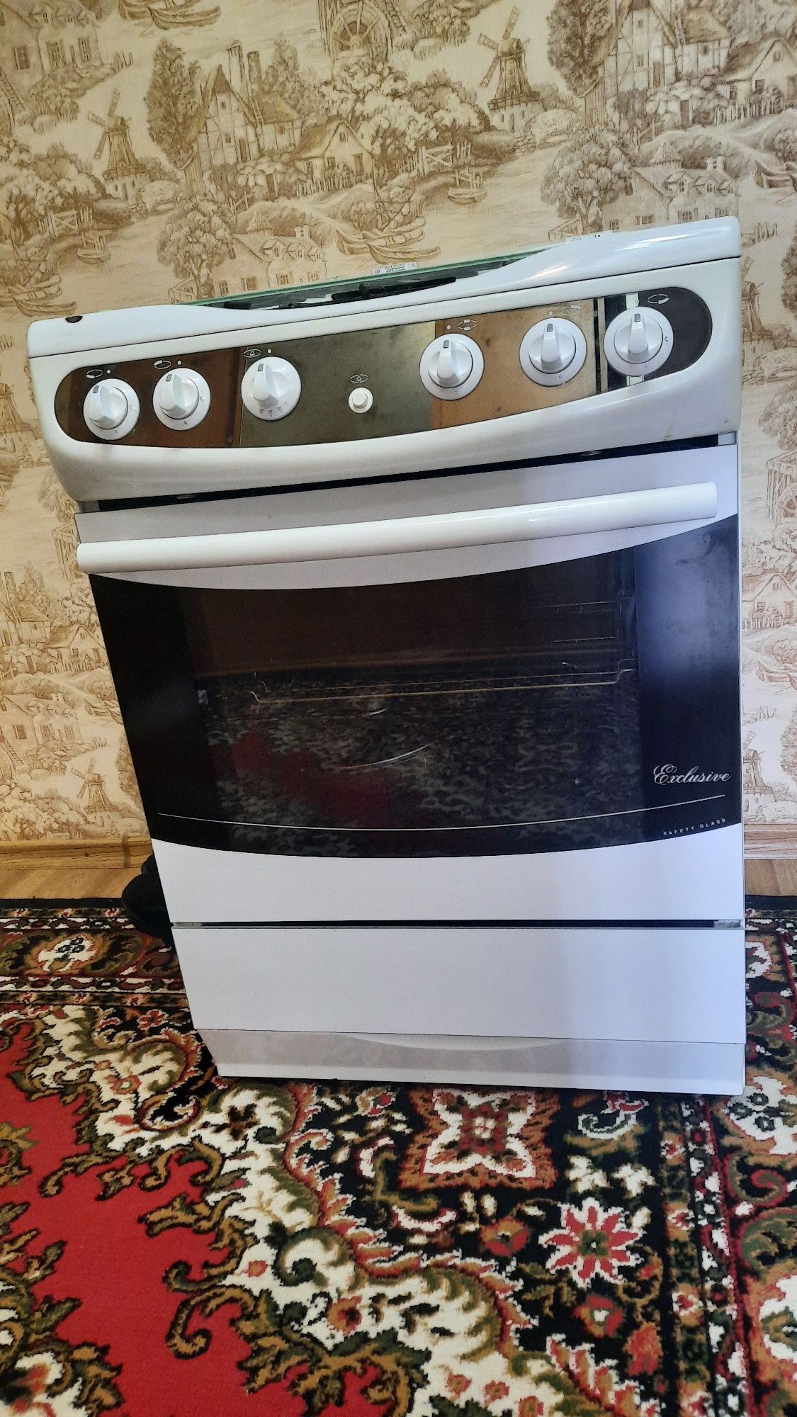 Кухонная плита б/у