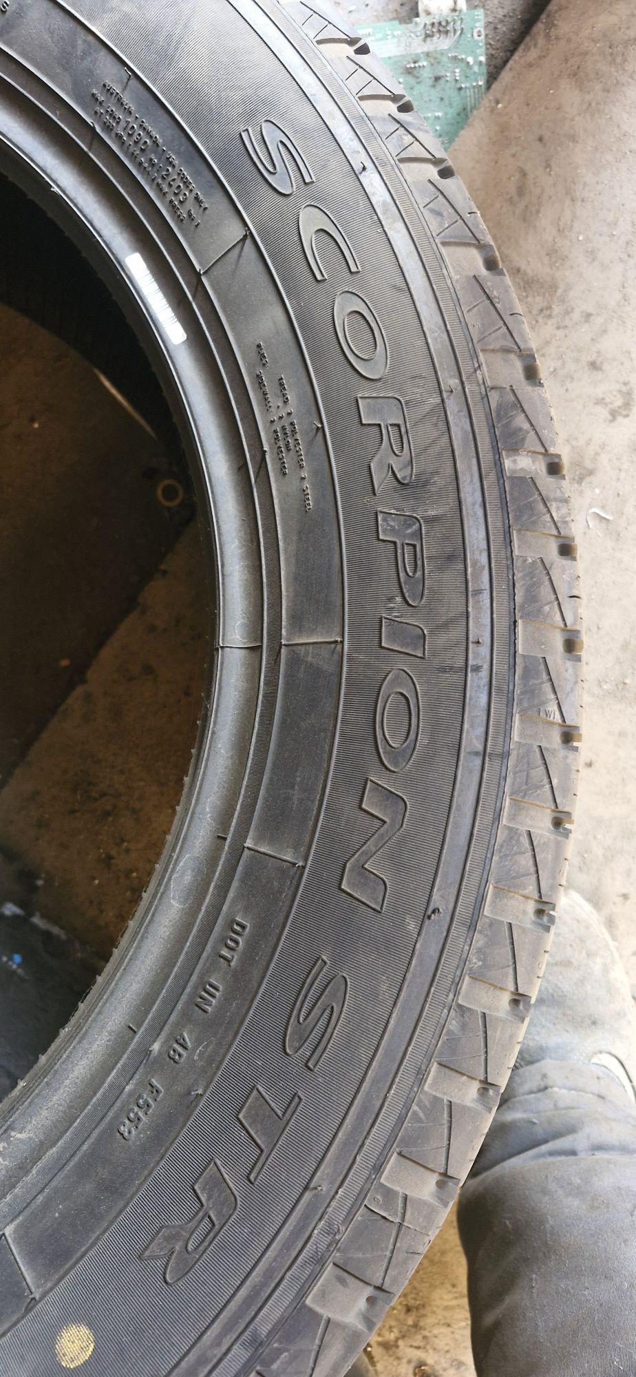 Продаи Шины 275/55/20