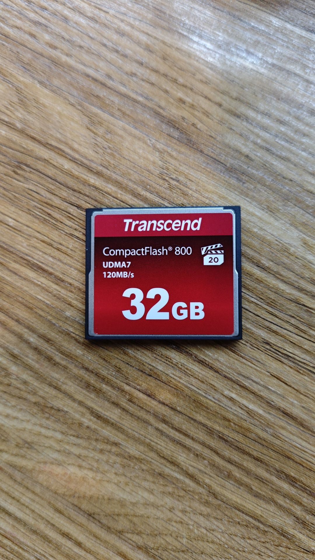 Карты памяти CF (compact flash)