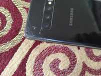 Samsung s 10  на запчасти